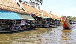 Chaopraya River Bangkok_3687.JPG